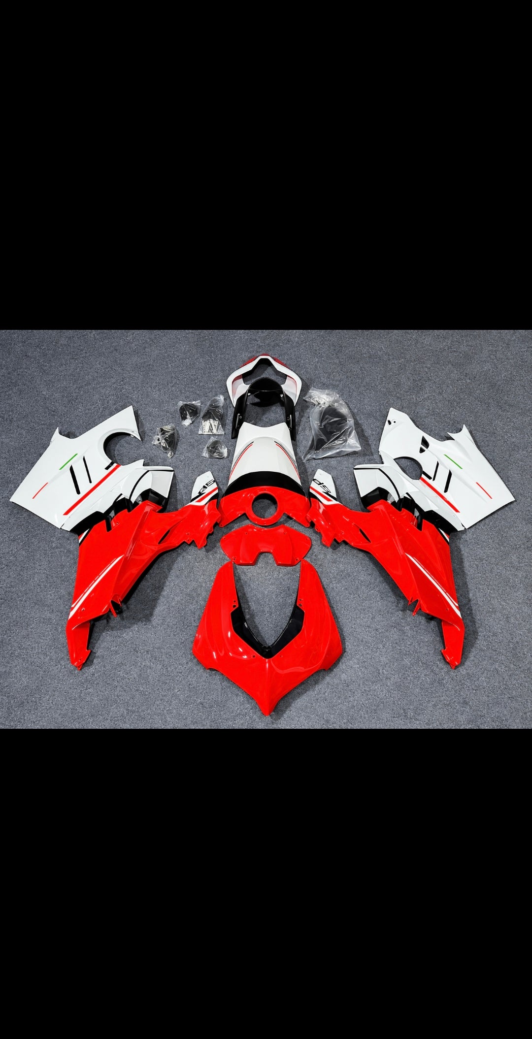 Fairing kit for 2022/2023/2024 Ducati V4s